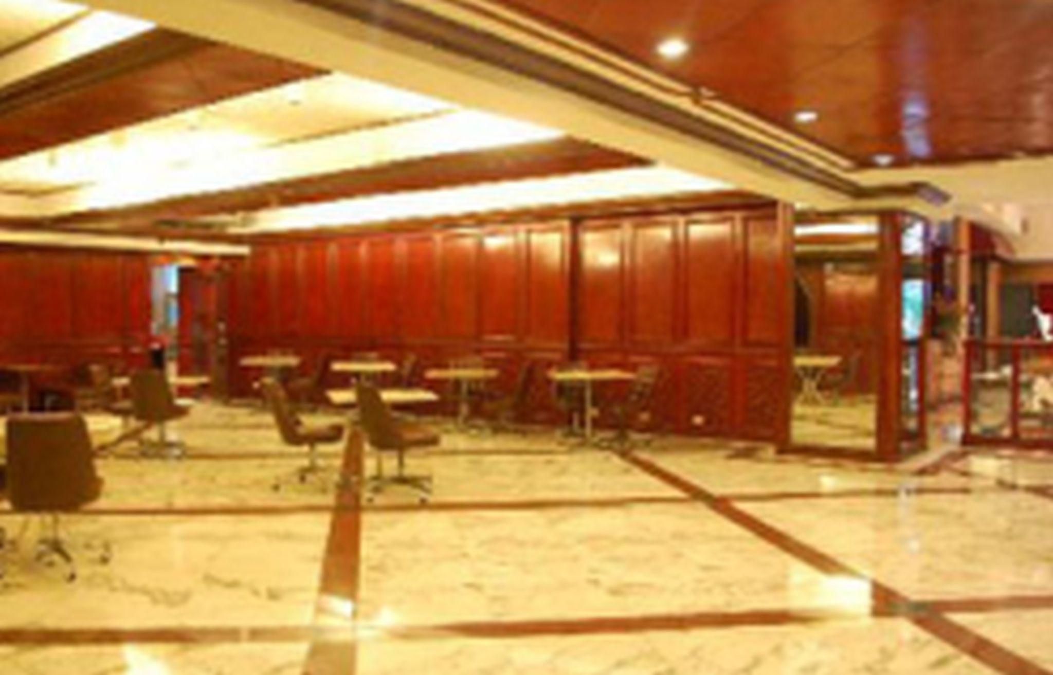 Great Eastern Hotel Кесон Сити Екстериор снимка